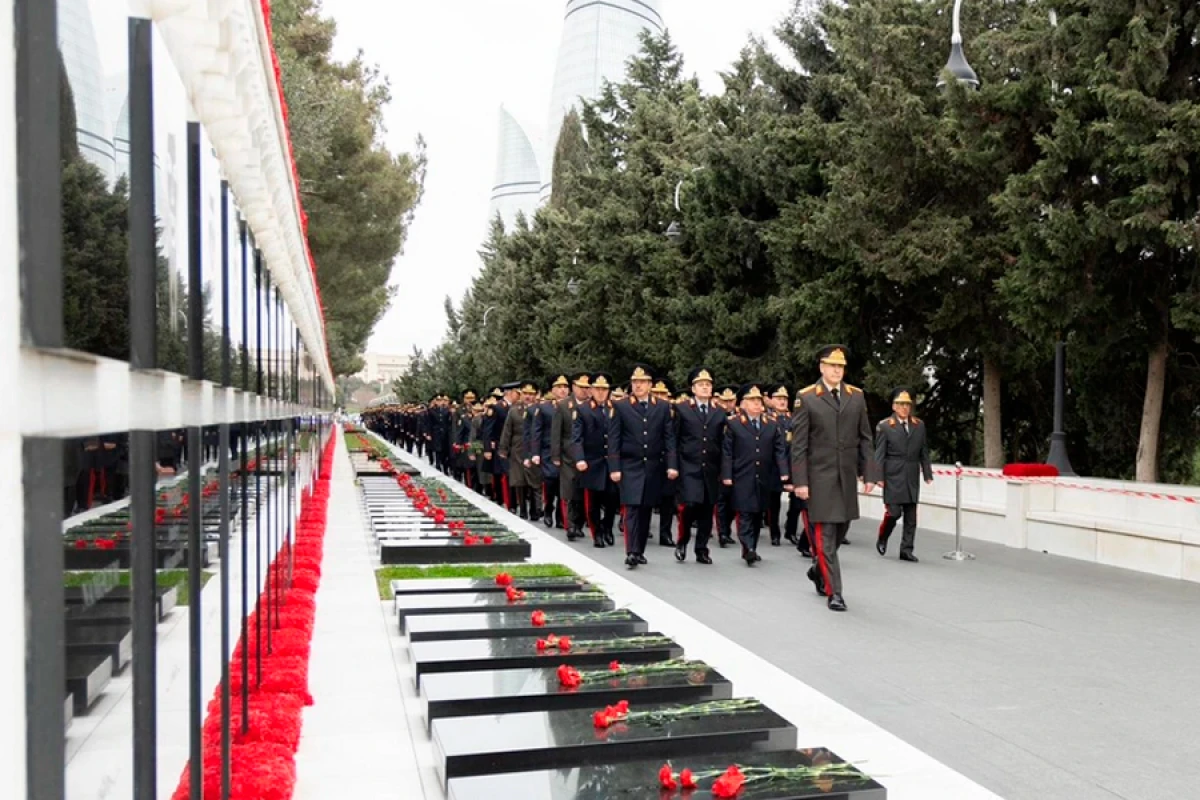 DİN-in şəxsi heyəti [[20 Yanvar şəhidlərinin xatirəsini]] yad etdi