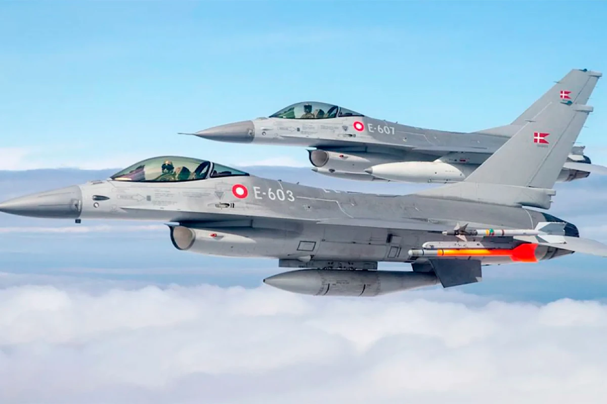 Danimarka seçim qarşısında: [[Ukraynaya dəstək, yoxsa milli müdafiə?]]