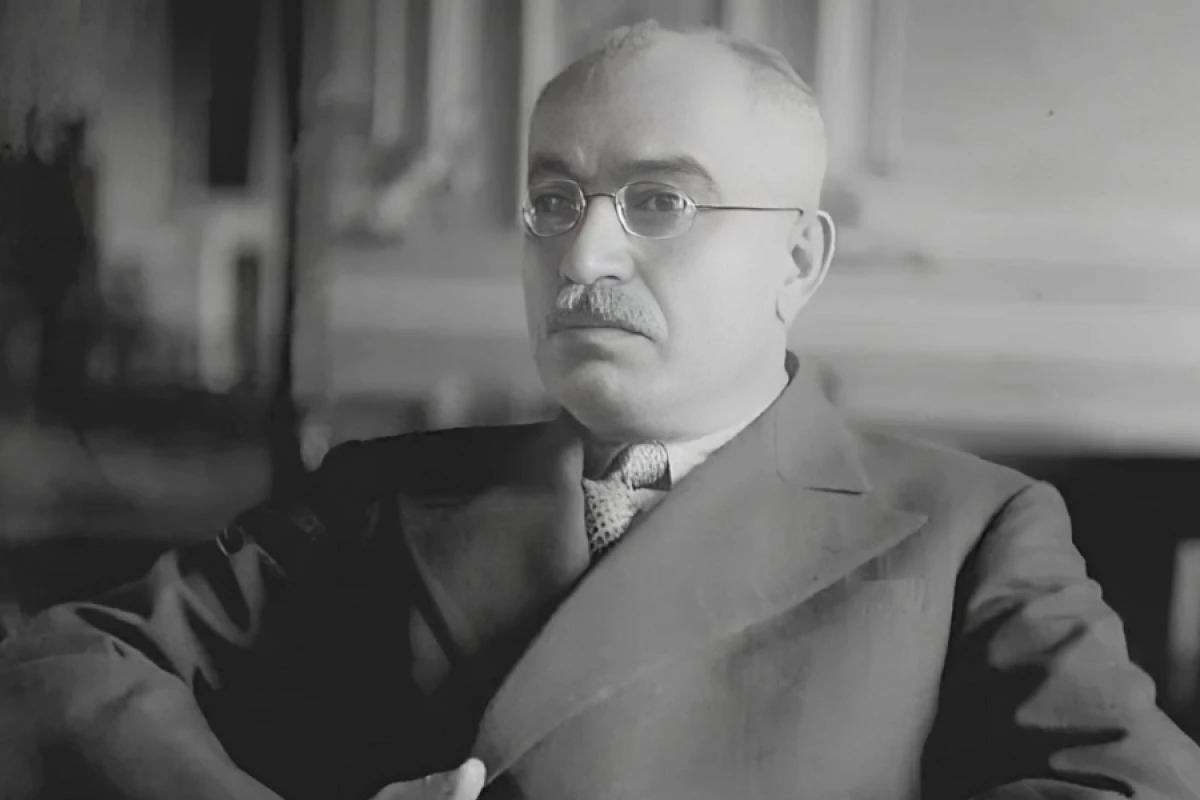 [[Mircəfər Bağırovun]] əşyası 18 min manata satılır