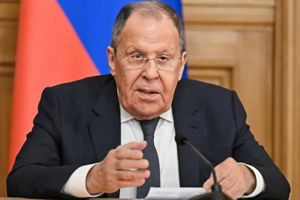 [[Lavrov:]] "Ermənistan eyni vaxtda Aİ və Aİİ-nin üzvü ola bilməz"