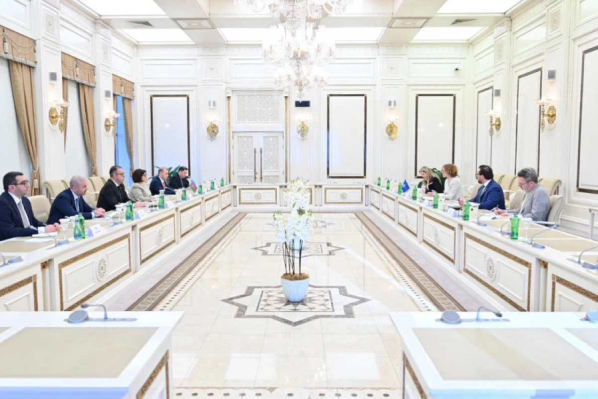 [[Sahibə Qafarova]] NATO Baş katibinin müavini ilə görüşdü