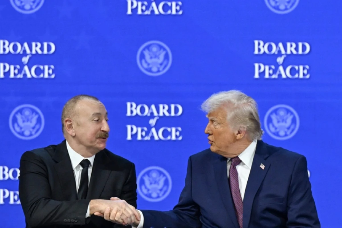 Prezident "Sülh Şurasının Nizamnaməsi"nin imzalanması mərasimində iştirakına dair videoçarx paylaşdı