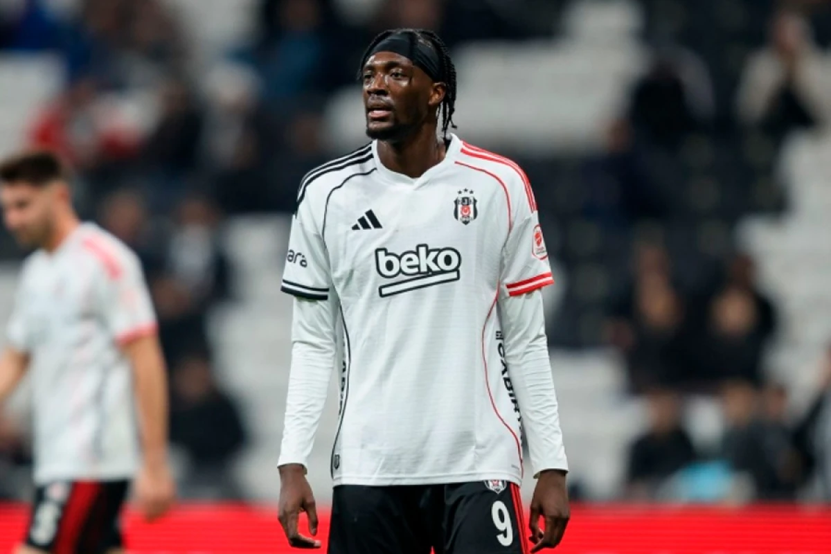 [[Böyük dönüş:]] Temmi Abraham yenidən “Aston Villa”ya qayıdır