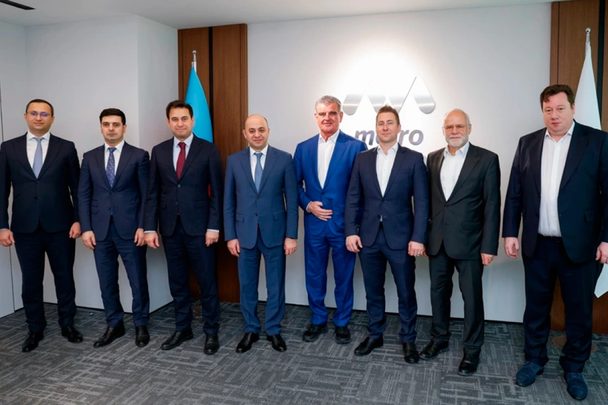 Bakı metrosu [[300 yeni vaqon alınmasını]] müzakirə etdi