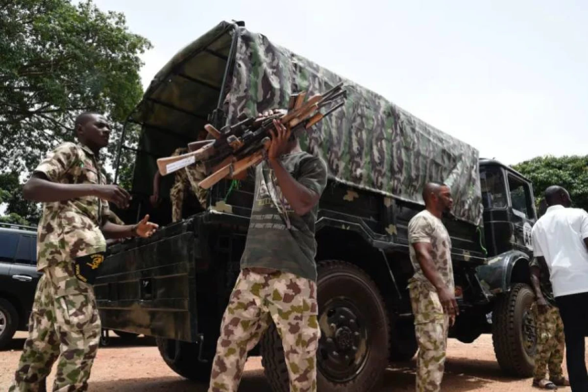 ABŞ Nigeriyaya [[hərbi texnika tədarük etməyi]] öhdəliyinə götürür