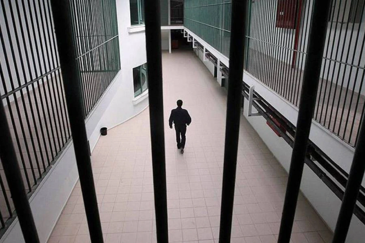 Türkiyədə həbsxanada kütləvi dava: [[21 yaralı var]]