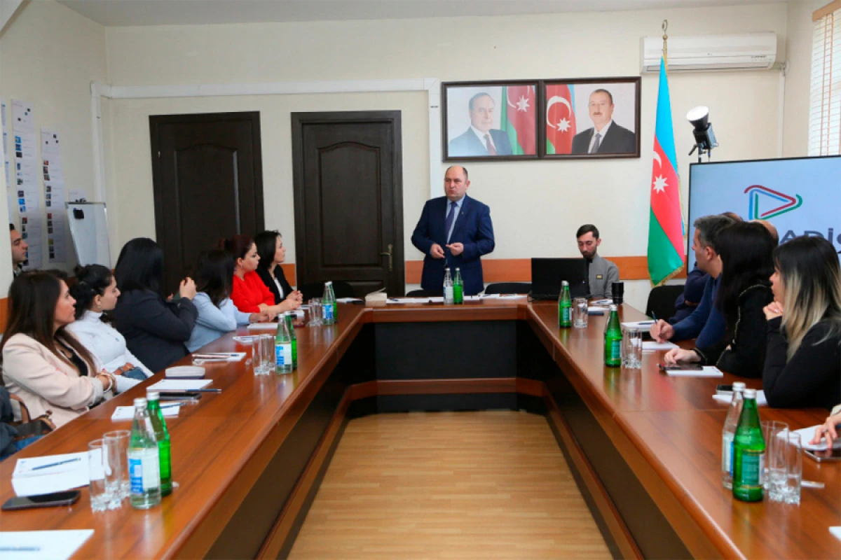 [[“Mediada Azərbaycan dili”]] mövzusunda növbəti təlim keçirildi