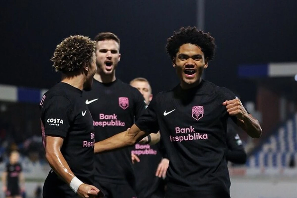 “Sabah” rəqibini [[darmadağın etdi]]