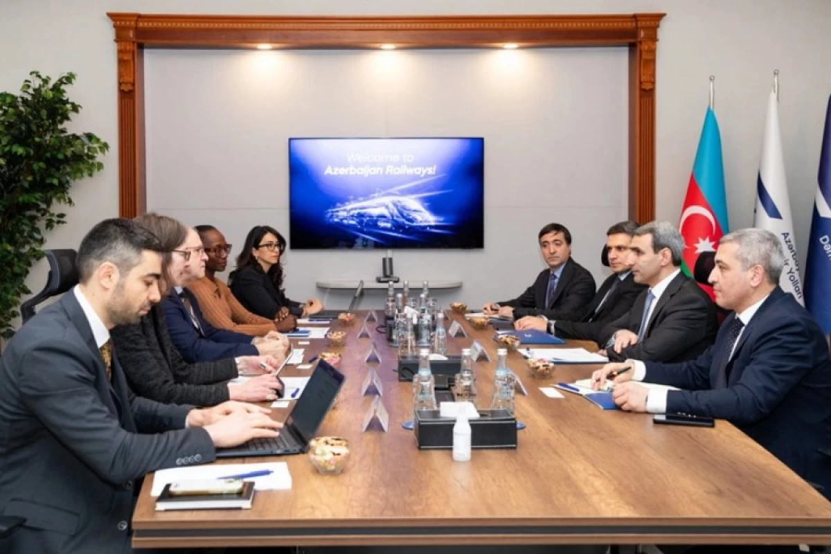 ADY ilə Dünya Bankı arasında [[əməkdaşlıq müzakirə olundu]]