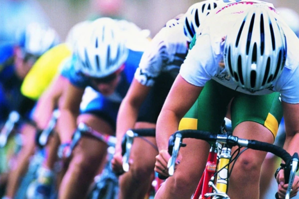 Azərbaycanlı veloyürüşçü [[diskvalifikasiya edildi]]