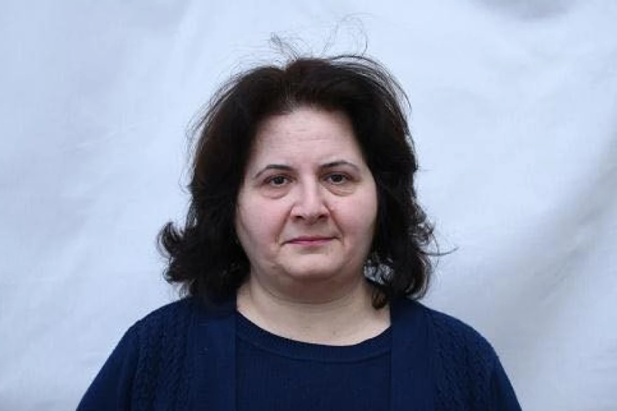 Universitet müəllimi [[dünyasını dəyişdi]]