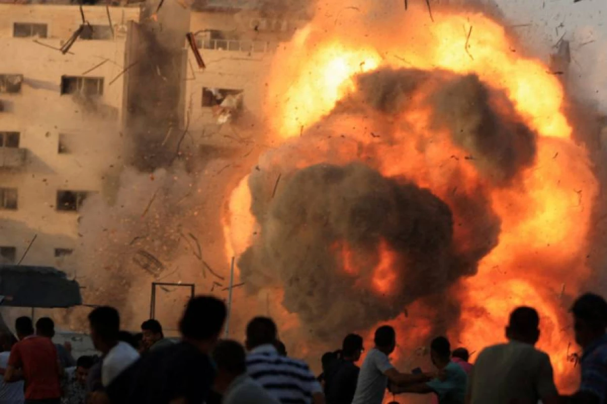 İsrail Qəzzada atəşkəsi pozdu: [[Ölənlər var]]