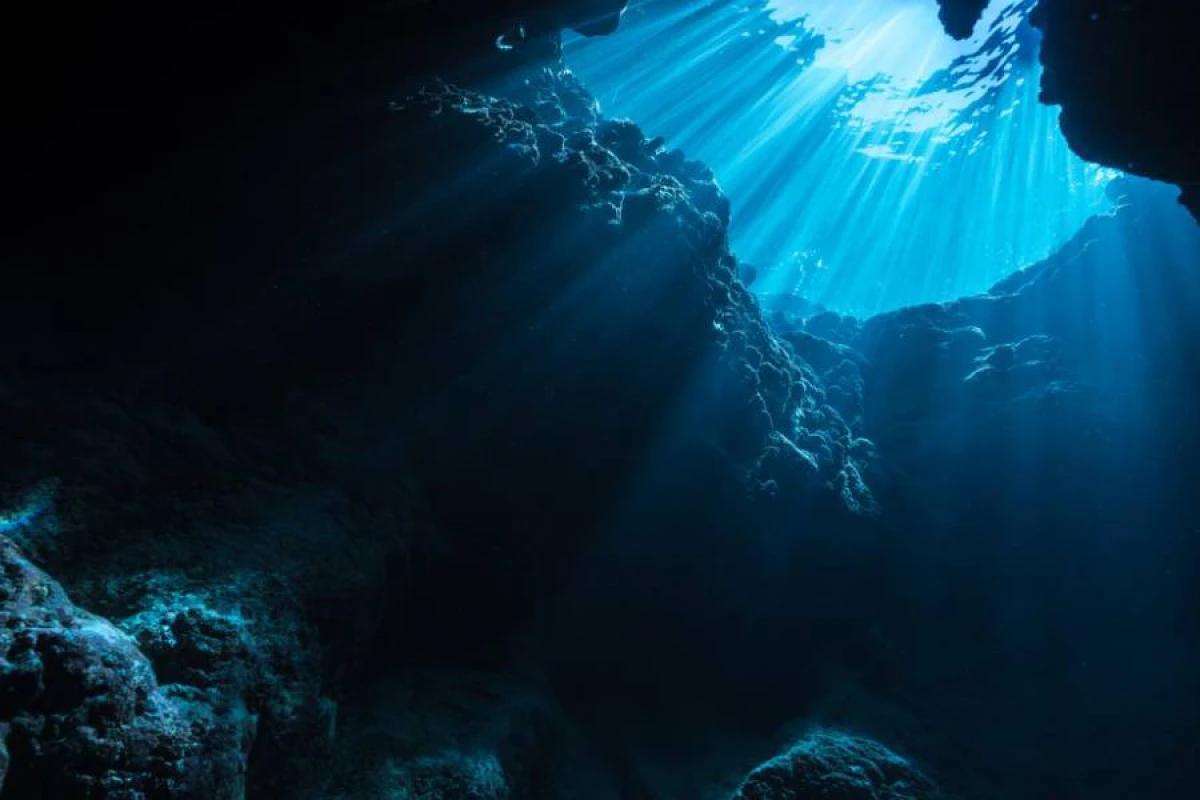 Yaponiya okeanların dərinliyində [[nadir torpaq elementləri]] aşkar etdi