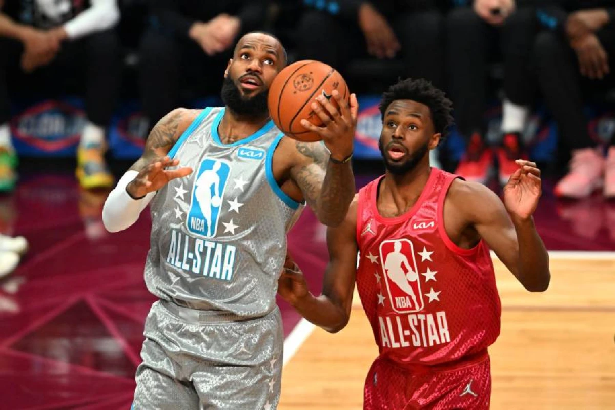 [[Əfsanə dayanmaq bilmir -]] 41 yaşlı Lebron NBA rekordunu yenilədi