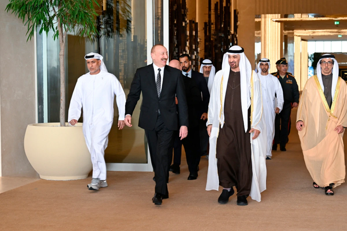 [[Prezident İlham Əliyev]] Birləşmiş Ərəb Əmirliklərinə səfərə gəldi