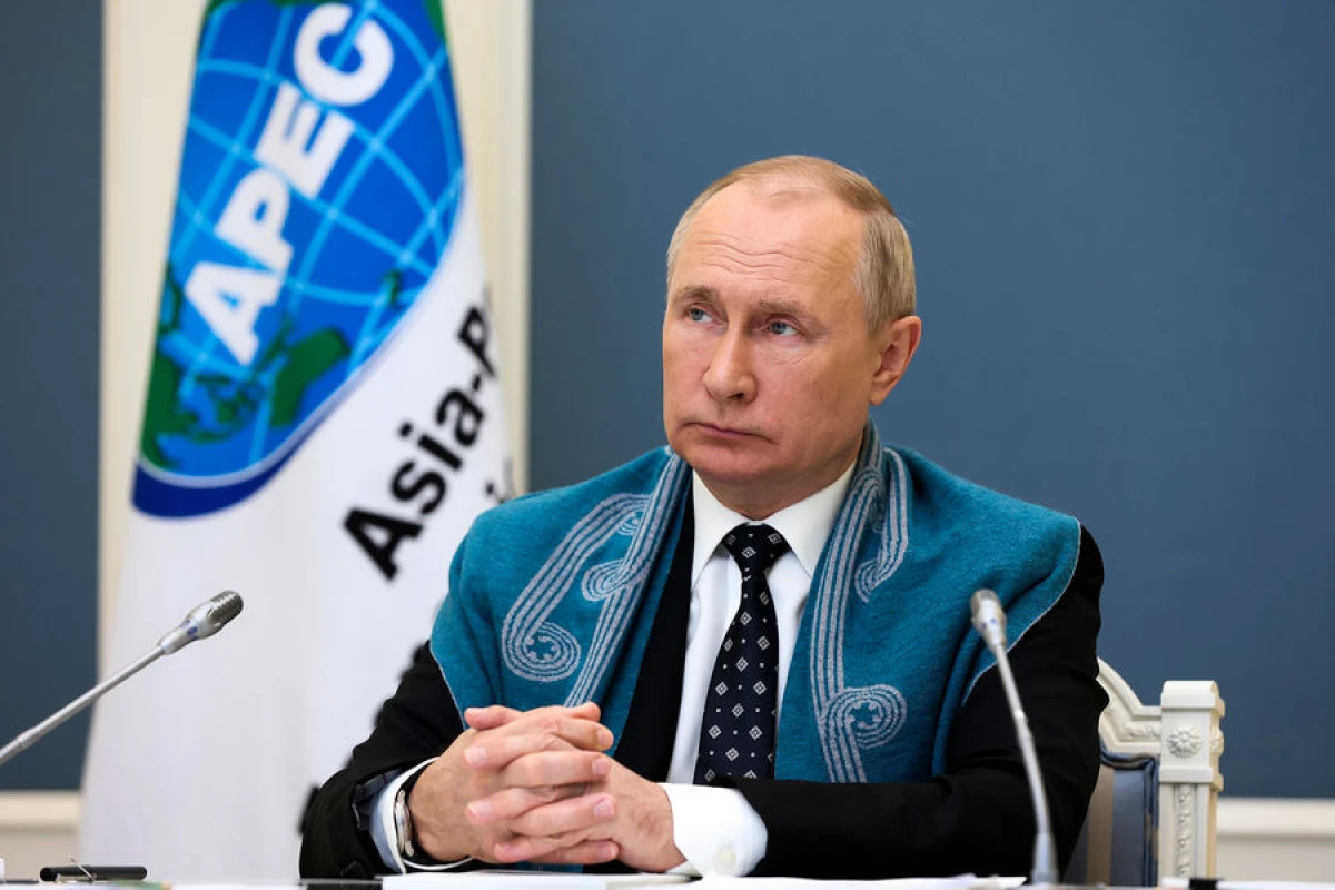 Si Cinpin Putini APEC sammitinə [[dəvət etdi]]