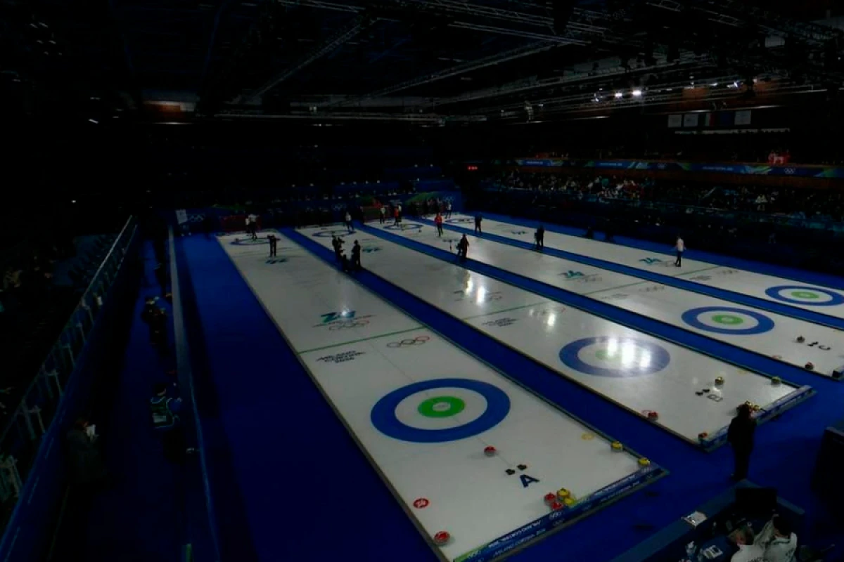 Startdan dərhal sonra problem [[— Qış Olimpiadasında fasilə]]