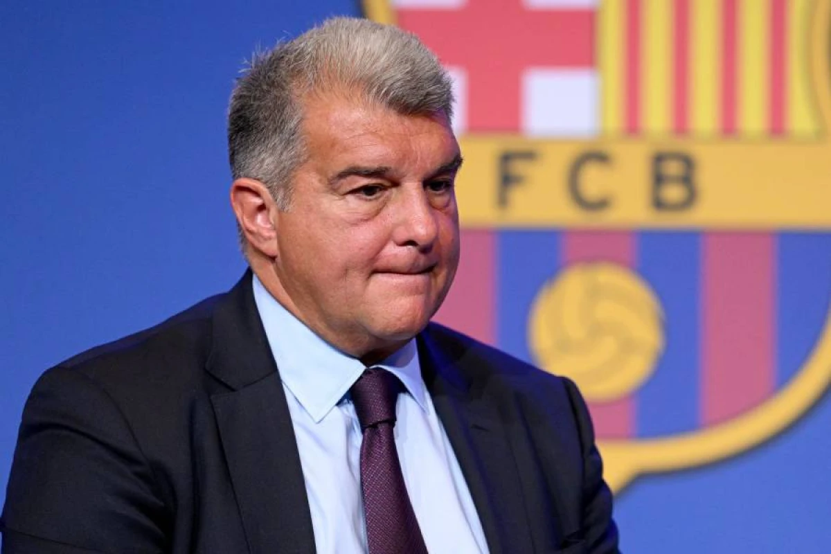 [[“Kruiffist” Flik:]] Laporta məşqçini yüksək qiymətləndirdi