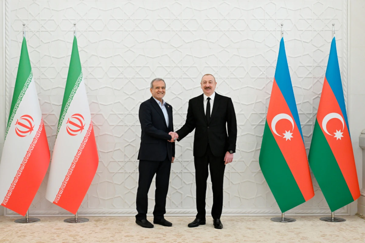 [[Azərbaycan Prezidenti]] Məsud Pezeşkianı təbrik etdi