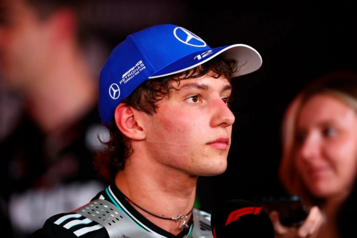 “Formula-1” ulduzu ciddi yol qəzasında [[— yeni detallar açıqlandı]]