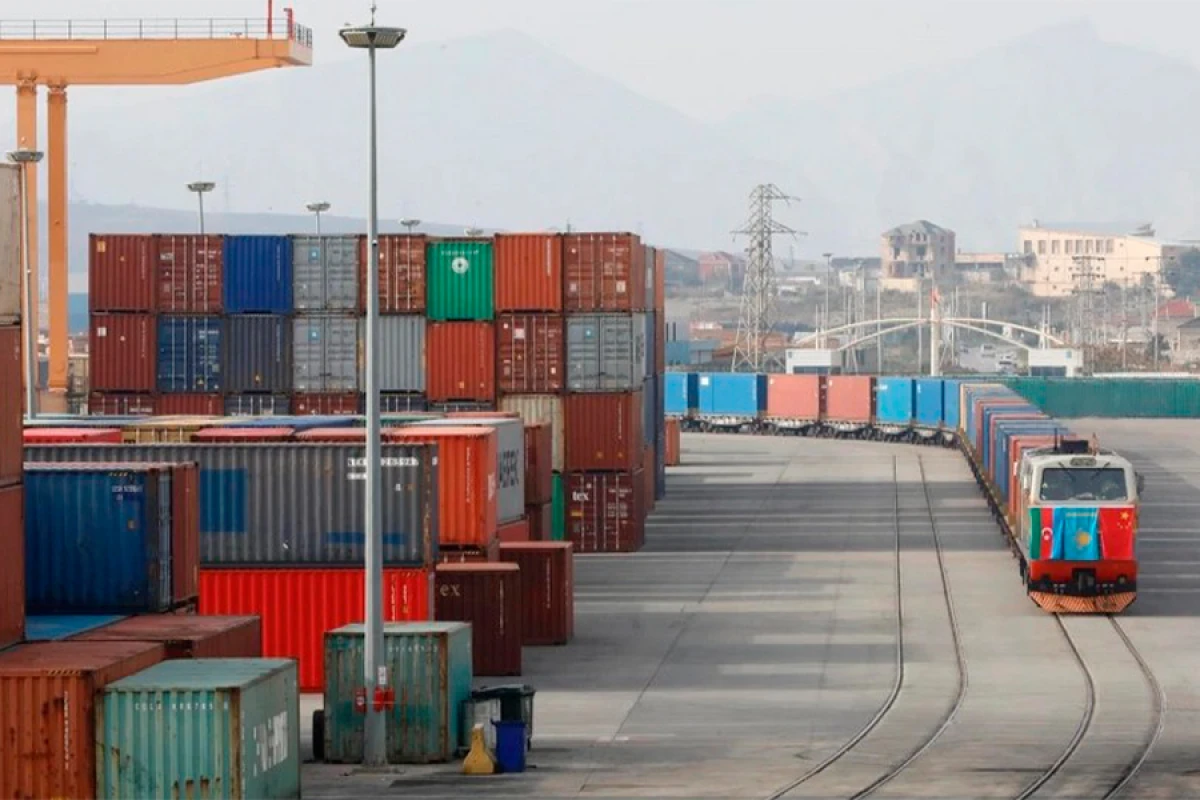 Qeyri-neft-qaz ixracı [[9 % artdı]]