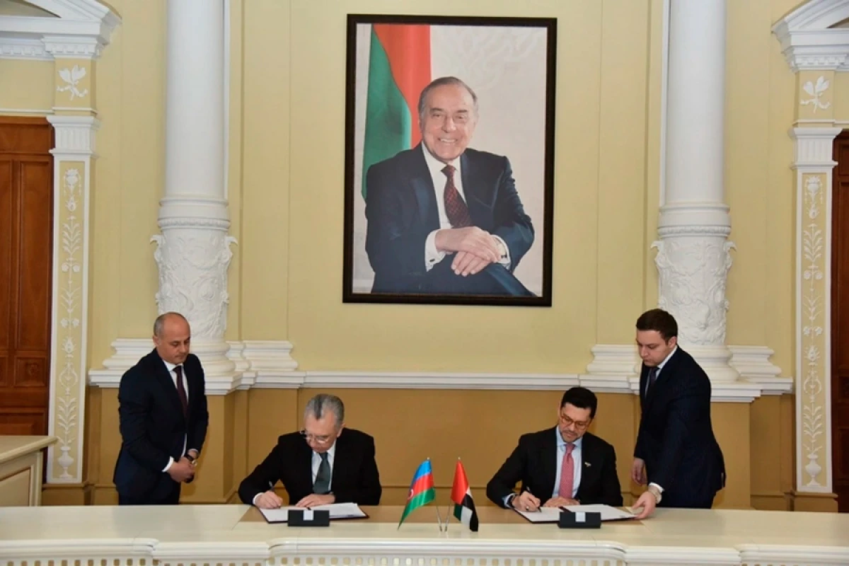 Bakı və Əbu-Dabinin [[qardaşlaşması ilə bağlı]] Memorandum imzalandı