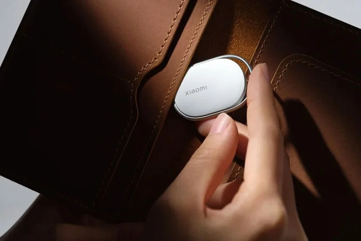 "Xiaomi" yeni "Bluetooth" trekerini təqdim etdi [[— "AirTag"ə rəqib]]
