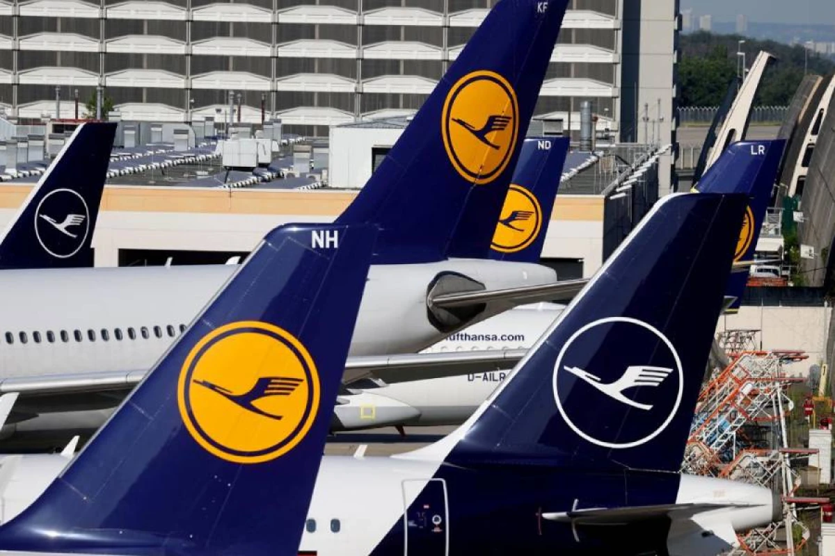 Almaniyada [[yüzlərlə uçuş]] ləğv edildi