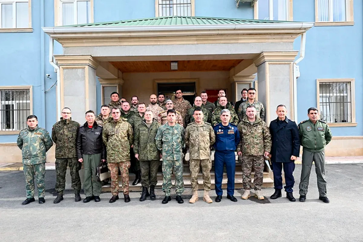 Hərbi attaşelər HHQ-nin hərbi hissəsində oldular [[- VİDEO]]