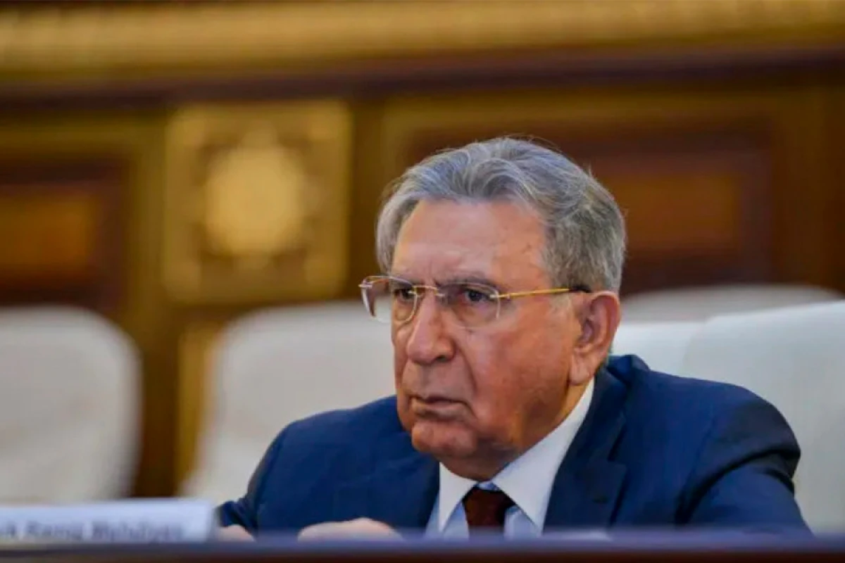 AMEA Ramiz Mehdiyevi [[həqiqi üzvlükdən]] xaric edəcək