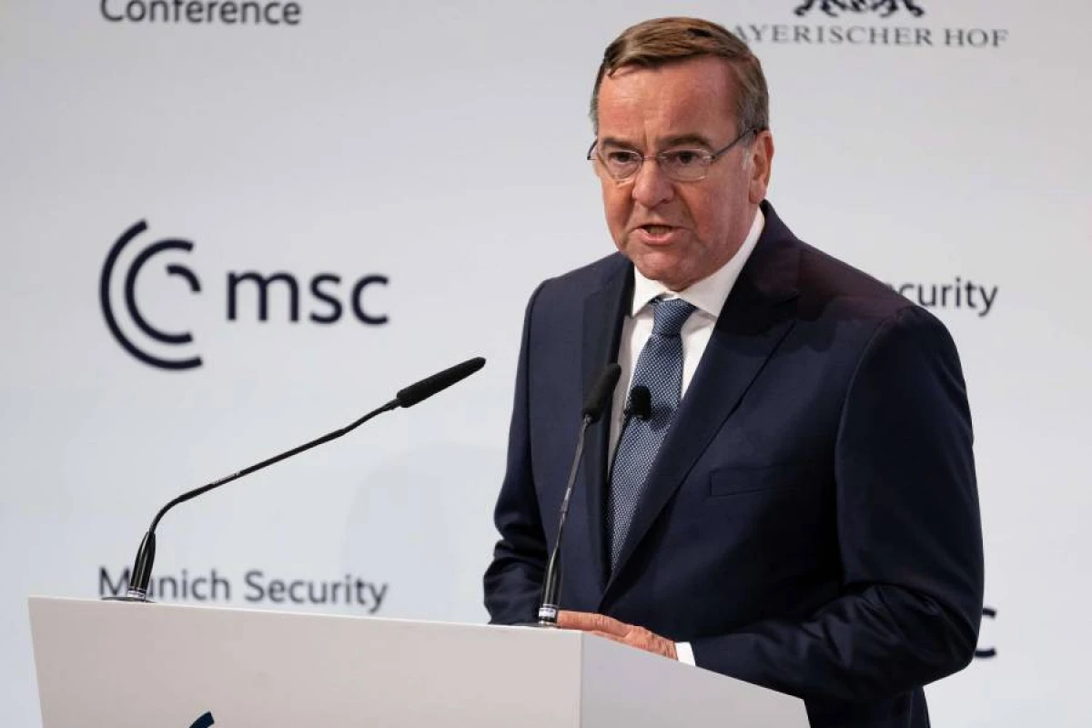 [[Pistorius:]] “ABŞ rəqabətli dünyada təkbaşına möhkəmlənə bilməz”