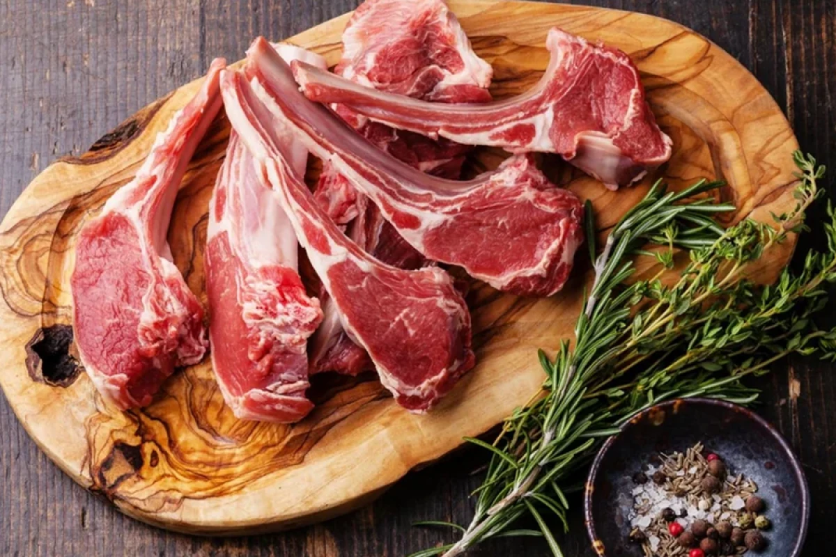 Azərbaycan [[daha bir ölkədən]] quzu əti idxal etməyə başladı