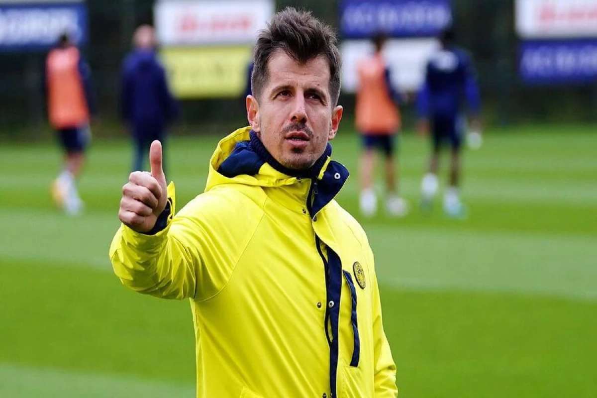 Əfsanə Əmrə Bələzoğlu [[ürəyini “Qarabağ”a verdi]]