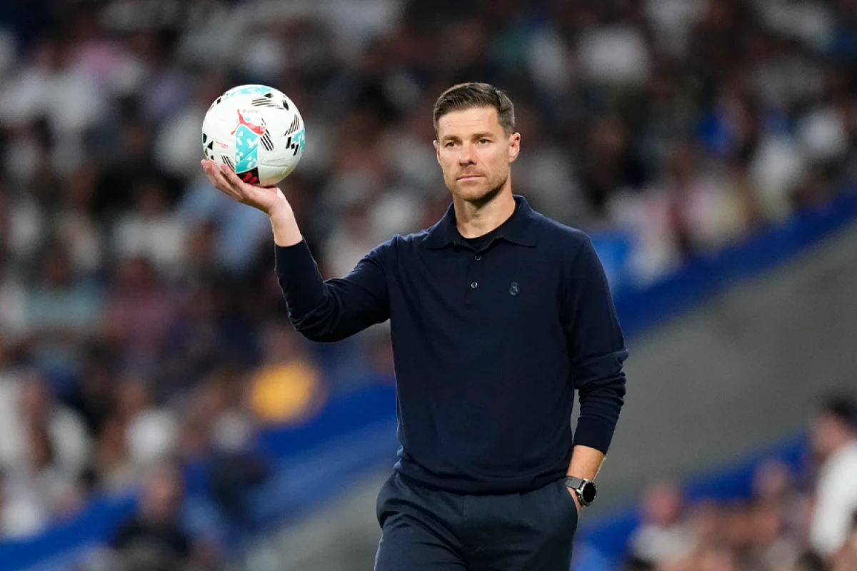 [[Böyük qərar:]] Xabi Alonso qeyri-sabit klubu seçmədi