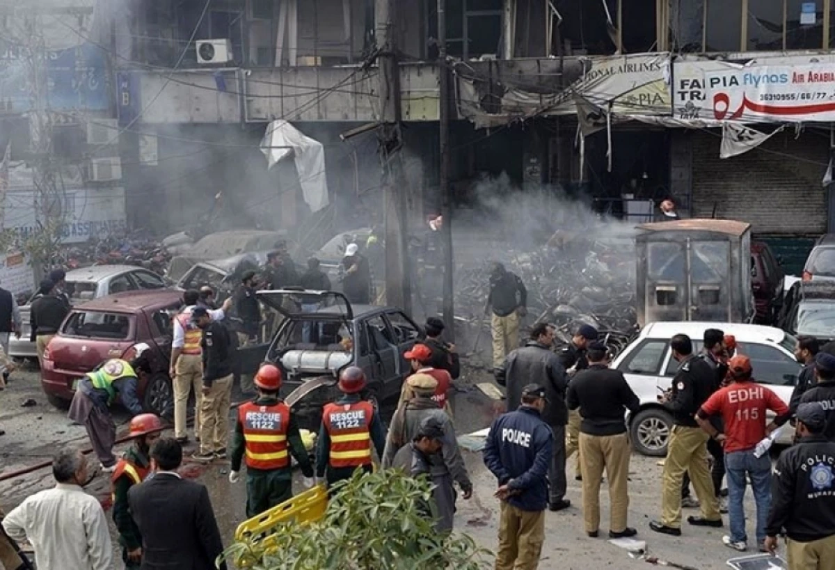 Pakistanda [[güclü  partlayış]] baş verdi
