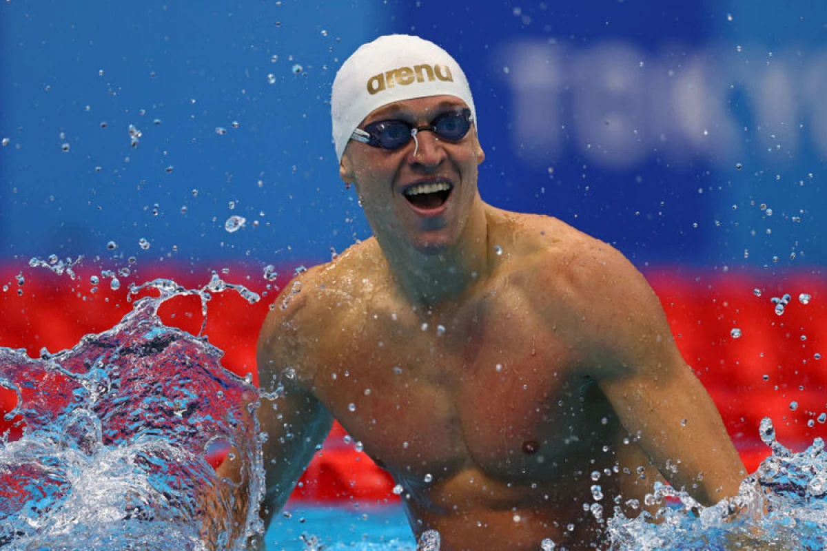 Salei iki fərqli üsulda [[qızıl medala]] damğa vurdu