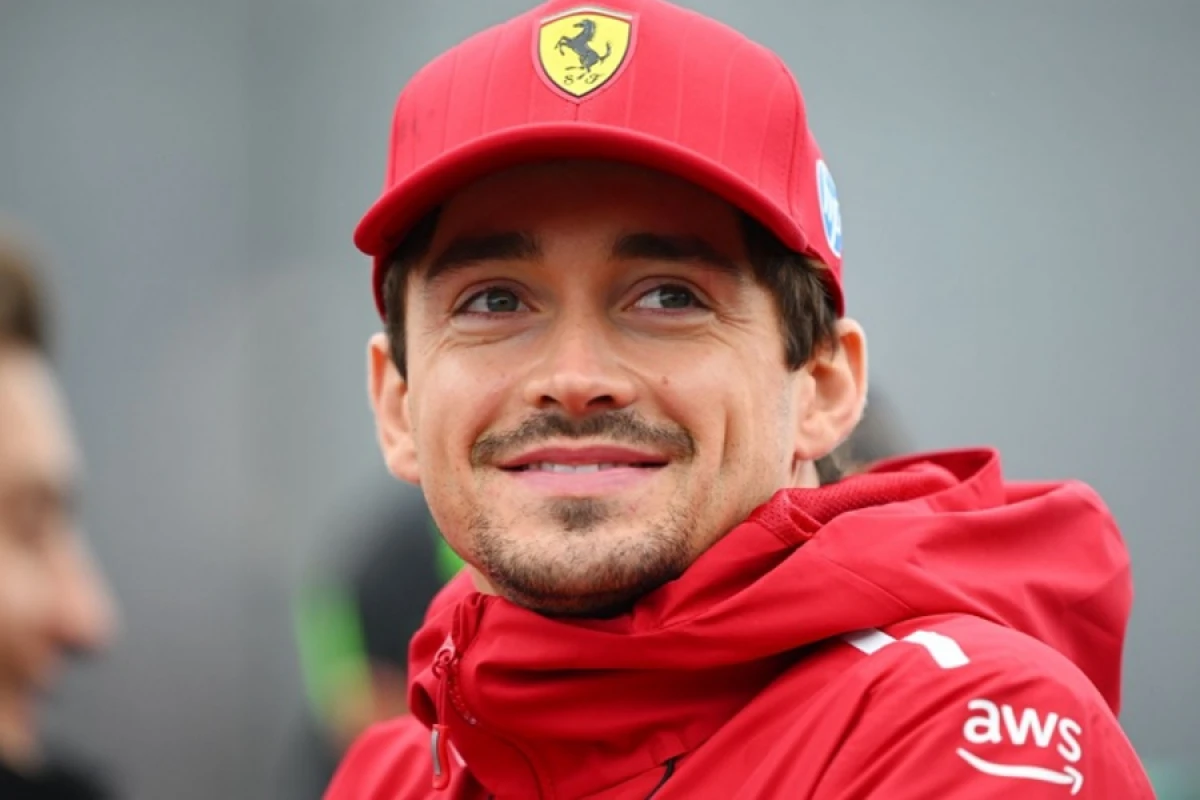 Melburn həyəcanı başlayır [[– start hər şeyi həll edəcək]]