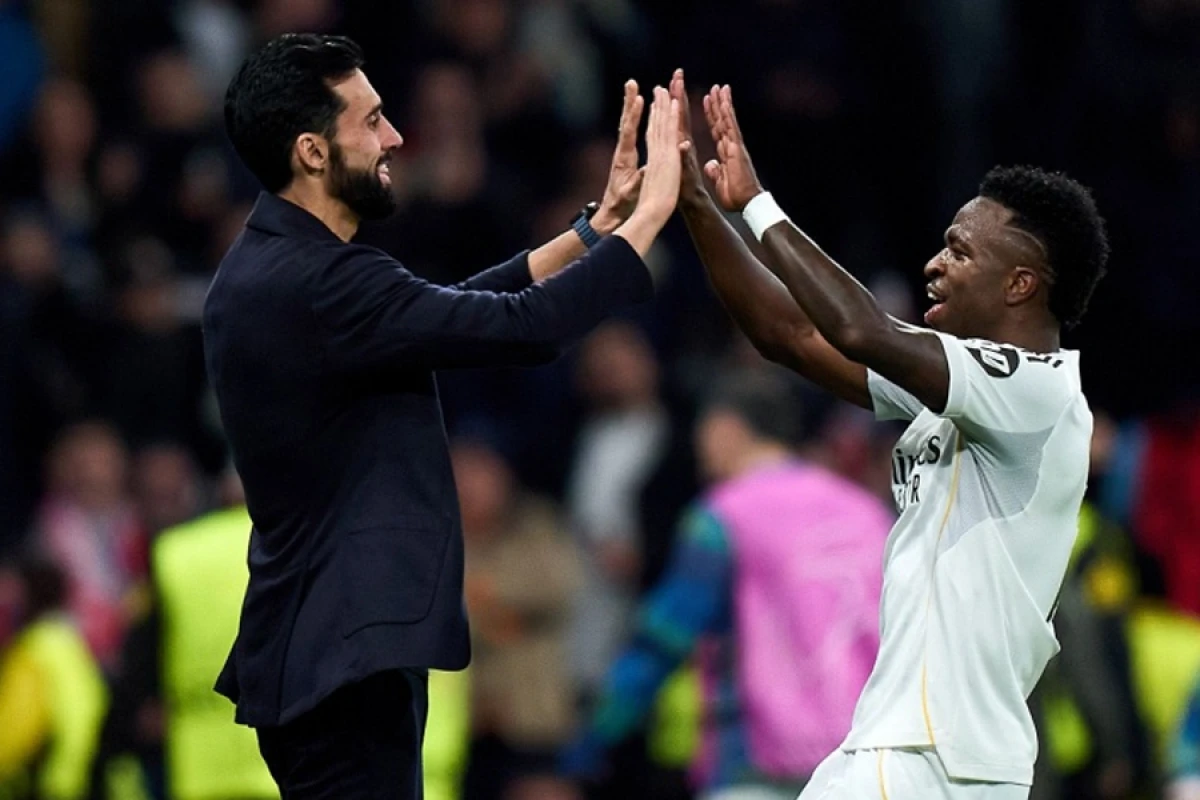 [[Madrid klubunda yeni nəfəs:]] Arbeloa ulduzları rahat buraxdı!