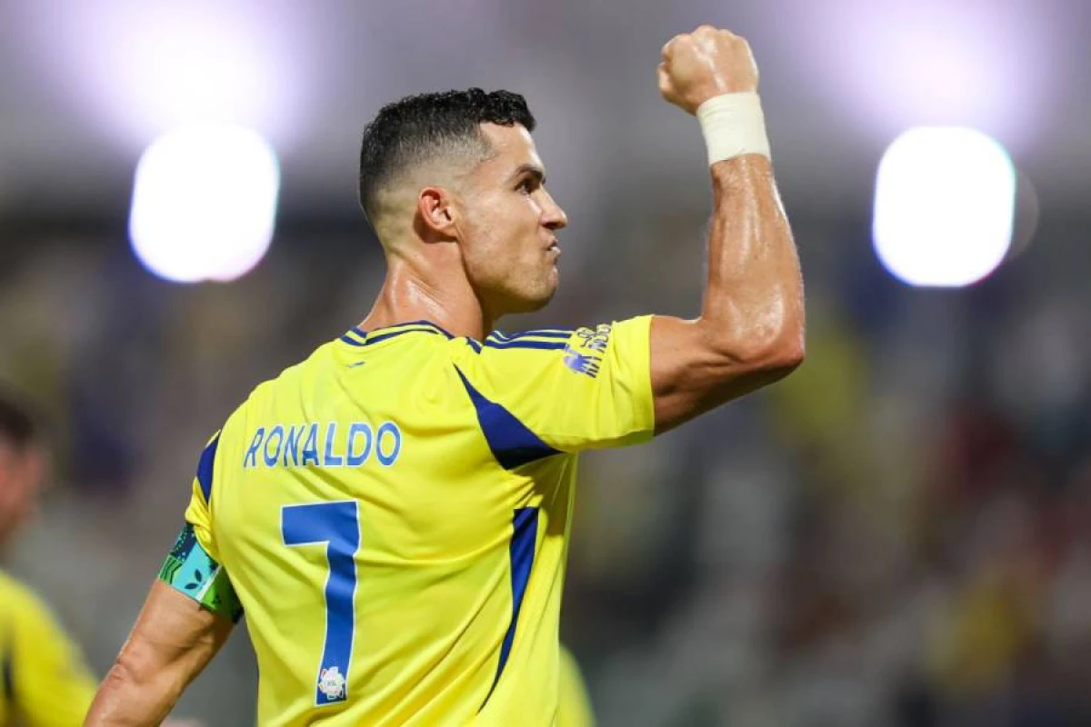 [[Kriştianu Ronaldu]] karyerasını Səudiyyədə davam etdirmək istəyir