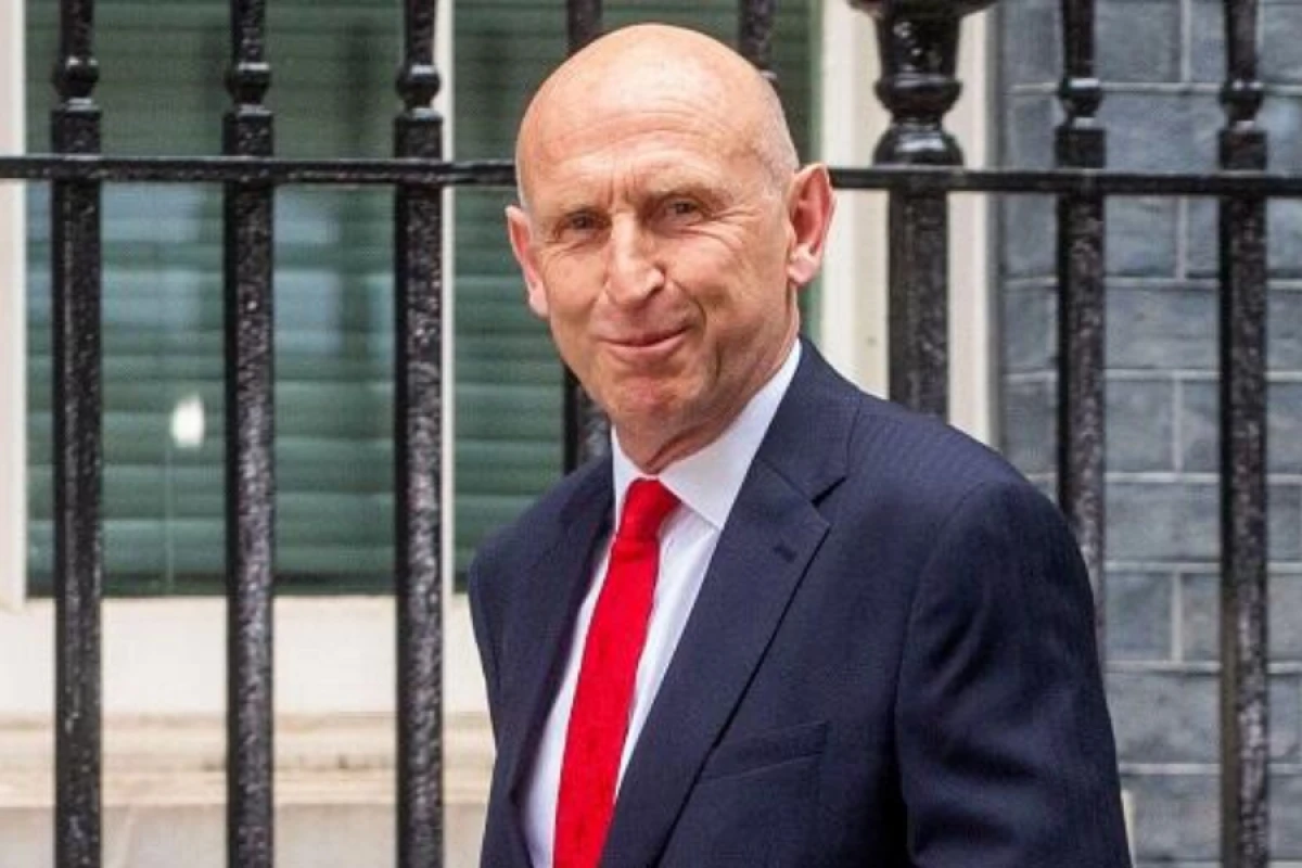 [[Con Hili:]] "Ukraynaya qoşun göndərmək istəyirəm"