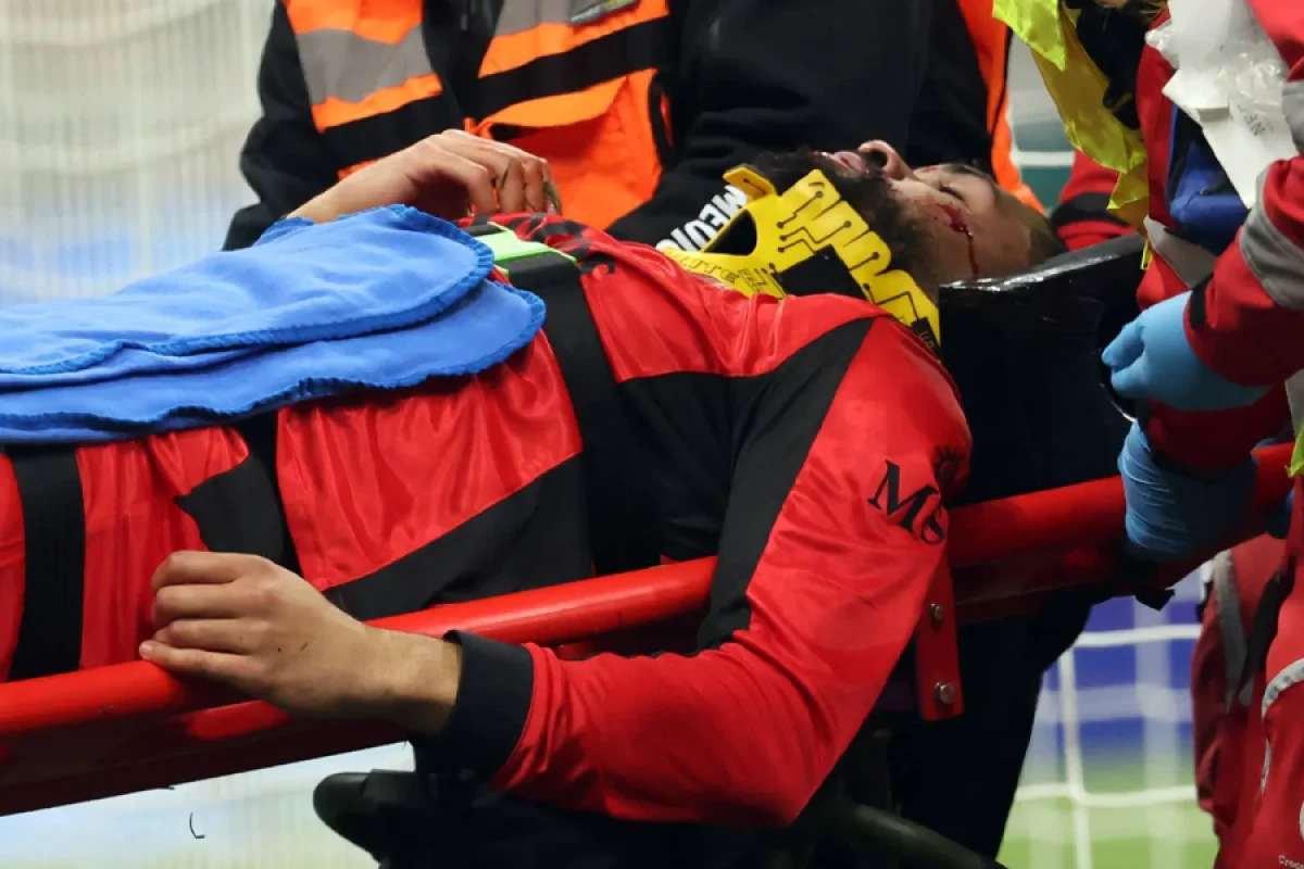 “Milan”a şok itki [[– Loftus-Çik üçün mövsüm bitdi!]]