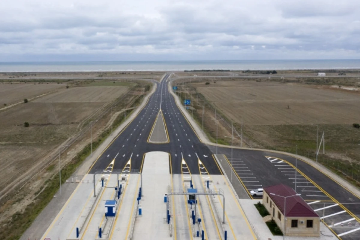 Ödənişli yollarda [[sürət həddi]] müəyyənləşdirilir