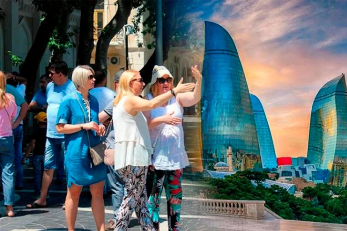 Ötən ay Azərbaycana [[gələn əcnəbilərin sayı]] 5%-dən çox artıb