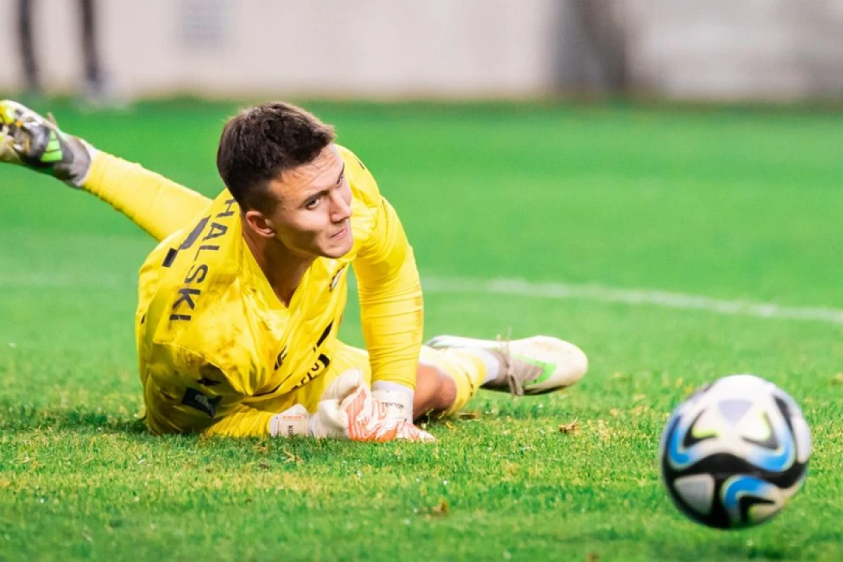 Polşalı qolkiper [[Premyer Liqanı]] hədəfləyir