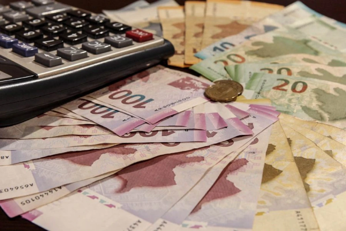 Pensiya alanlara [[VACİB XƏBƏR! Əlavə ödənilən...]]