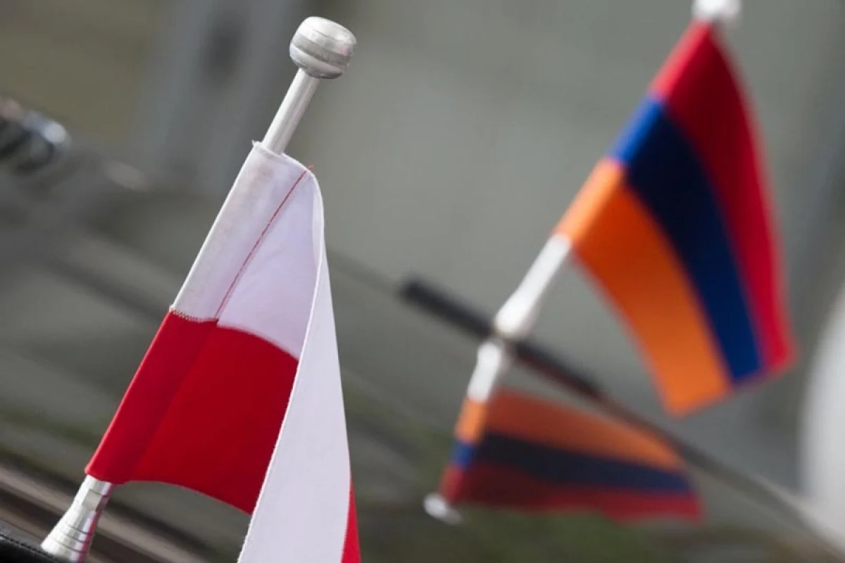 KTMT üzvü NATO ölkəsi ilə “qucaqlaşdı” - [[Moskva təşvişdə…]]