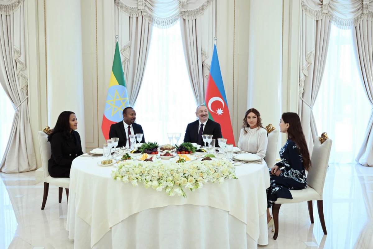 Efiopiyanın Baş nazirinin şərəfinə rəsmi nahar verildi [[- YENİLƏNDİ]]