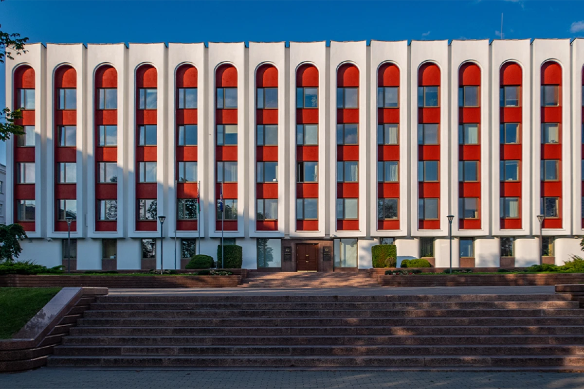 Belarus Yaxın Şərqdə gərginlikdən [[narahatdır]]