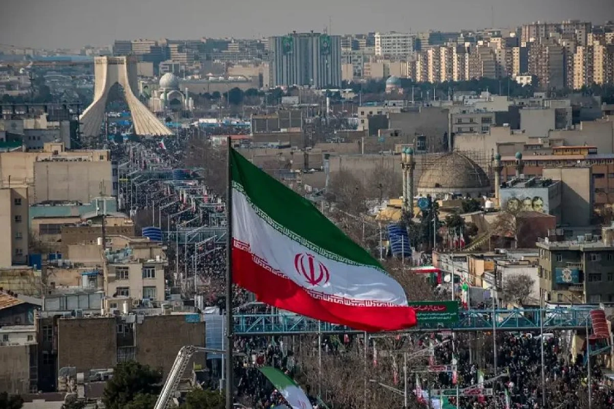 Xameneinin ölümündən sonra İrana kim [[rəhbərlik edəcək?]]