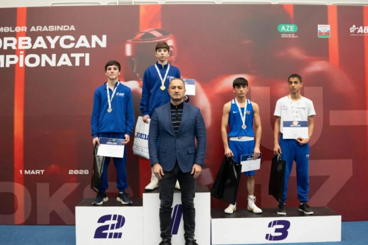 Yeniyetmə boksçular arasında [[qaliblər müəyyənləşdi]]